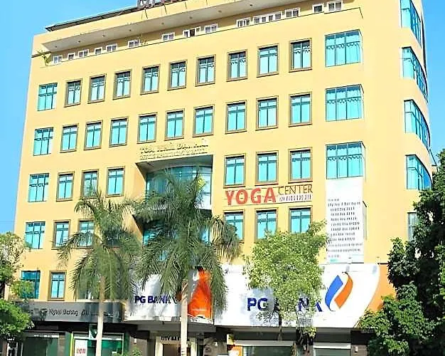 Bay Hotel 2*