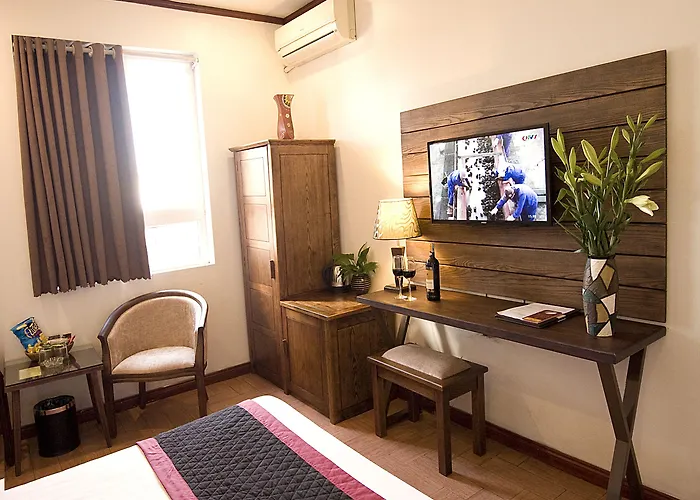 Bay Hotel Ha Long