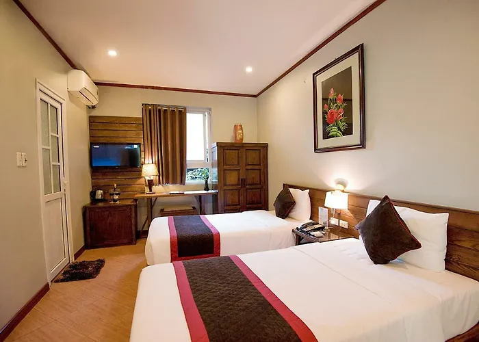 Bay Hotel Ha Long