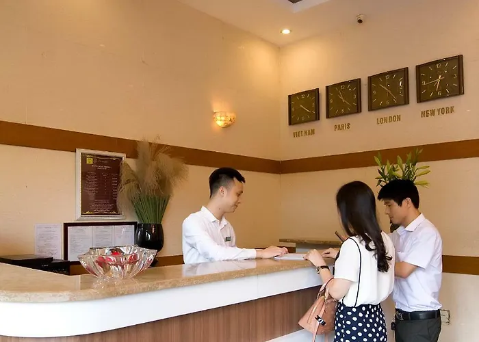 Bay Hotel 2*